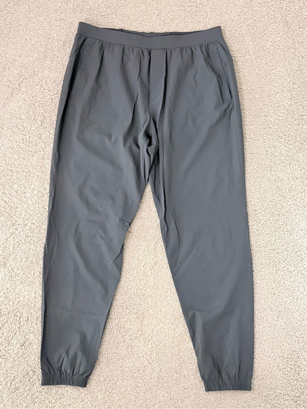 Lululemon Dark Grey Men’s Surge Joggers (Long)